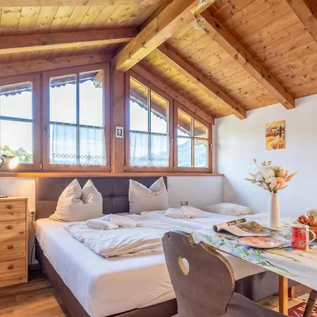 Appartementkombination Brixnerwirt I Ii Iii Und Iv Brixen im Thale